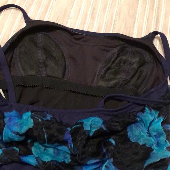 NWOT Navy floral one Piece Swimsuit - Picture 5 of 5